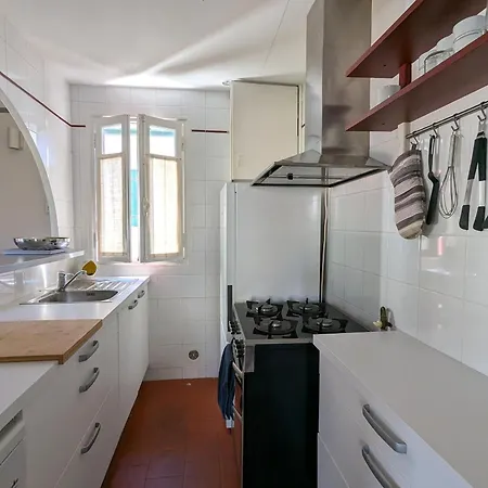 Holiday home Renovee S/mer: 4 Chambres, Jardin, Terrasse, Cuisine D'ete, Proche Dune Du Pilat, Parkings - Fr-1-420-81 *